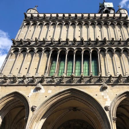 2-Hour Private Walking Tour of Dijon Monuments with Local Stories