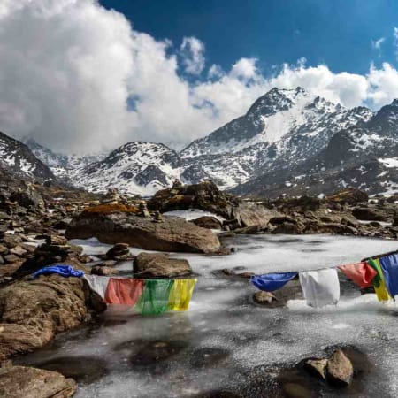 15-Day Langtang Gosaikunda Trek in Nepal with Sacred Himalayan Lakes
