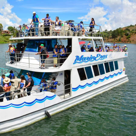 Full-Day Peñol and Guatapé Tour with Rock Climb and Boat Trip