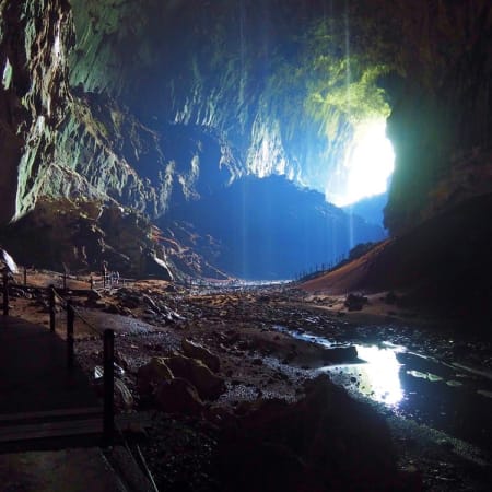 3-Day Caving Adventure in Gunung Mulu National Park with Penan Visit