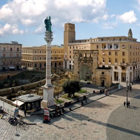 6-Hour Walking Tour of Lecce and Otranto with Food and Wine Tasting