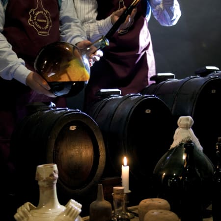 4-Hour Modena Gastronomy Tour with Parmesan and Balsamic Tasting