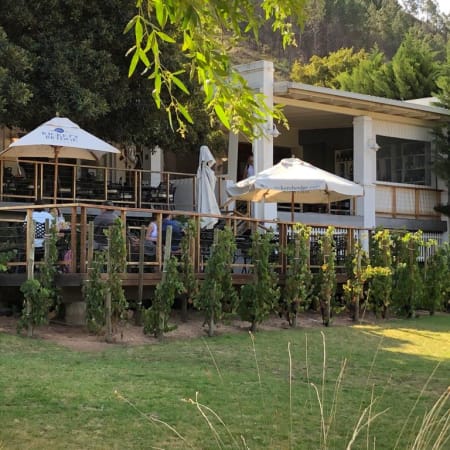 8-Hour Cape Winelands Wine Tour with 3 Estate Tastings and Lunch