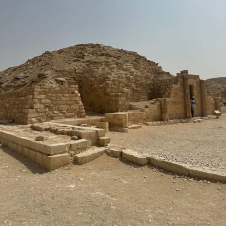 8-Hour Memphis and Saqqara Private Tour with Djoser's Step Pyramid