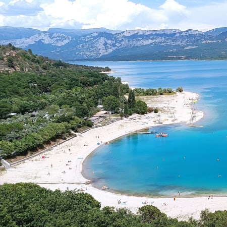 8-Hour Verdon Gorges Tour with Valensole Lavender and Moustier