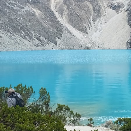 Full-Day Lake 69 Hiking Tour from Huaraz in the Cordillera Blanca