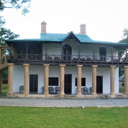 2-Day Jim Corbett Wildlife Safari with Waterfall and Museum Visit