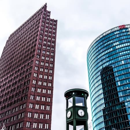 3-Hour World War II and Cold War Walking Tour in Berlin