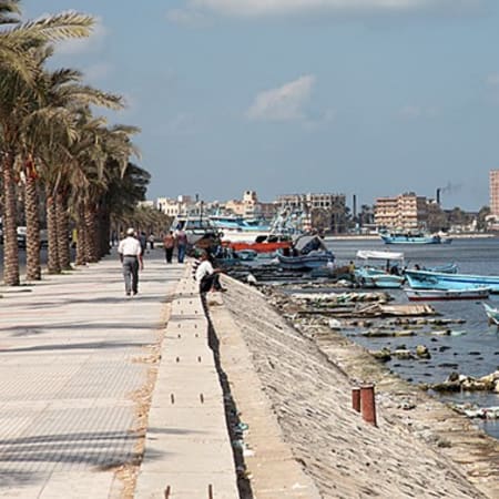 8-Hour Private Rosetta Tour from Alexandria with Museum and Citadel