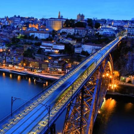 8-Day Self-Guided Bike Tour from Porto to Lisbon with Premium Hotels
