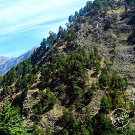 3-Day Grahan Trekking Tour in Parvati Valley with Village Experience