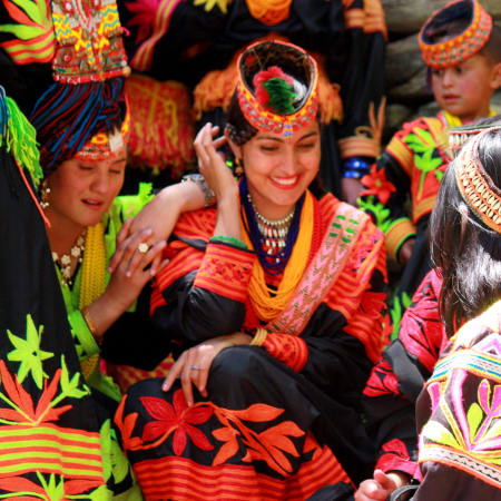 15-Day Northern Pakistan Festival Tour with Kalash and Hunza