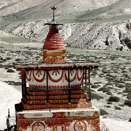 14-Day Upper Mustang Trek from Kathmandu with Lo Manthang