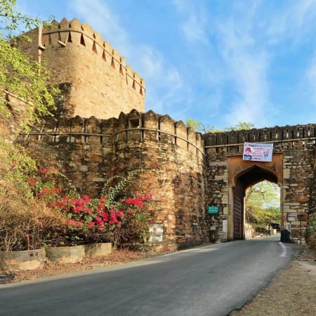 3-Day Heritage Tour of Chittorgarh and Bundi with Forts and Stepwells