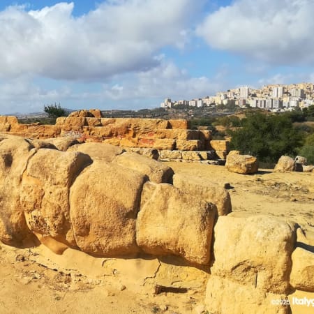 2-Hour Agrigento Valley of the Temples Walking Tour with Doric Temples