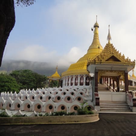 10-Day Spiritual Tour of Maharashtra from Mumbai with Ajanta and Ellora