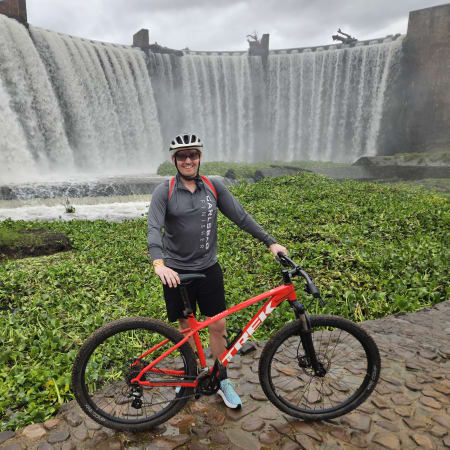 4-Hour Mountain Bike or E-Bike Tour in South Africa with Wildlife