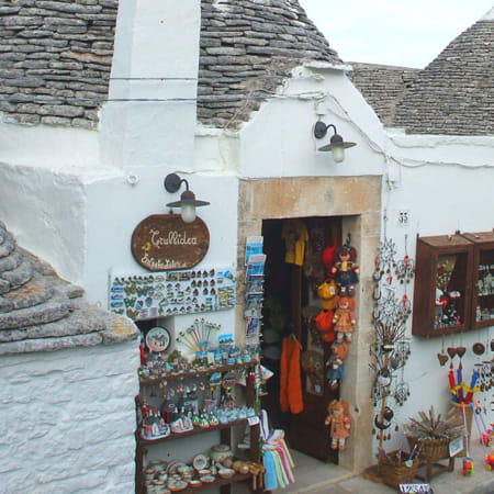 2-Hour Alberobello Trulli Walking Tour with UNESCO Heritage Sites