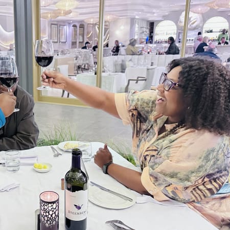 8-Hour Wine Tour in Stellenbosch or Franschhoek with 3 Vineyards