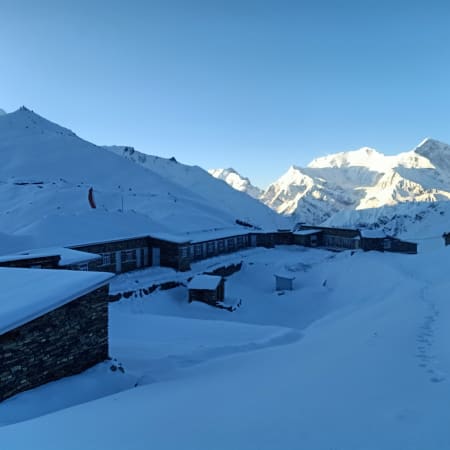 10-Day Annapurna Circuit Trek from Kathmandu with Thorong La Pass
