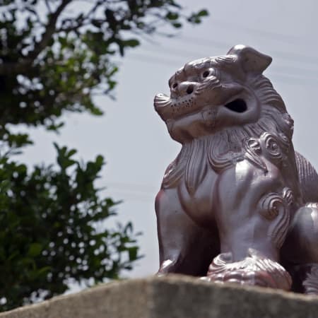 8-Hour Okinawa Battle of Okinawa Tour with Licensed Guide and Vehicle