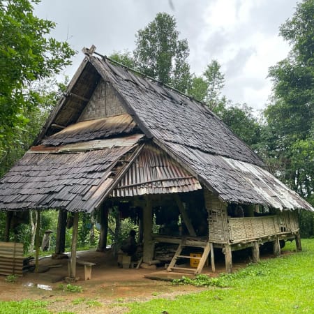 4-Day Northern Laos Tour with Nam Ou Cruise and Village Culture