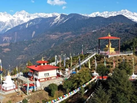 8-Day Helambu Circuit Trek in Nepal through Shivapuri and Helambu