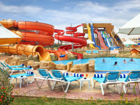 8-Hour Hadaba Aqua Park Tour in Sharm el Sheikh with Lunch