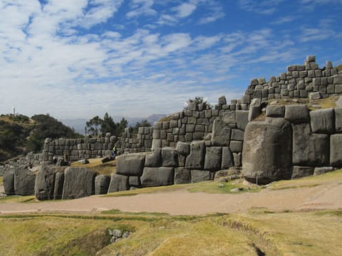 1-Day Cusco Archaeological Tour with Qoricancha and Sacsayhuamán