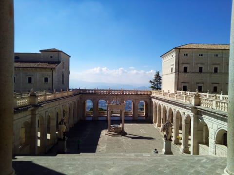 3-Hour Monte Cassino Battlefield Tour with Abbey and WWII Sites
