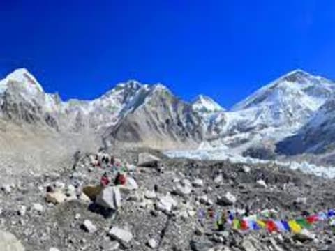 14-Day Everest Base Camp Trek in Nepal with Kala Patthar Sunrise
