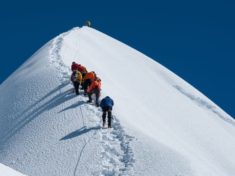 21-Day Island Peak Climbing Tour with Everest Base Camp and Gokyo