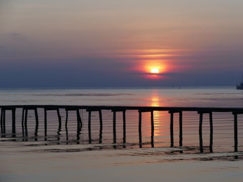 3-Day Karimunjawa Snorkelling Tour with Sharks and Sunrise Views