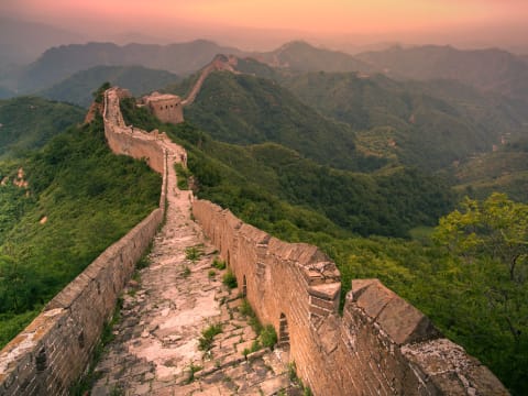Full-Day Jinshanling Great Wall Hiking Tour with Architecture Insights