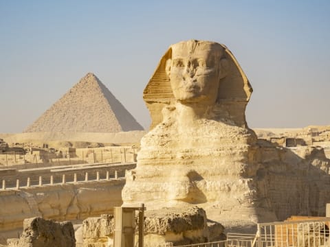 4-Hour Giza Pyramids and Sphinx Tour with Private Egyptologist