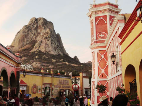 7-Hour Bernal Village Tour from Querétaro with Wine and Cheese