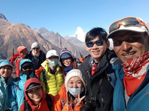 22-Day Everest Gokyo Trek and Lobuche Peak Climb via Cho La