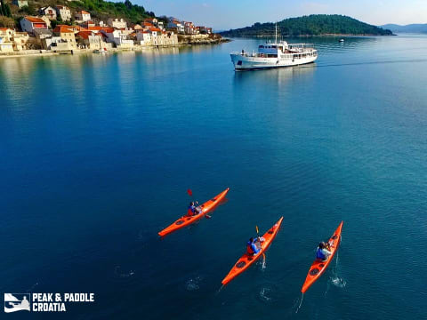 4-Hour Kayaking and Snorkelling Tour to Prvić and Tijat Islands