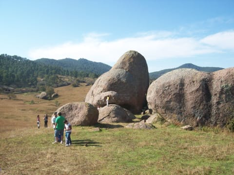 8-Hour Tapalpa Fountains and Temples Tour with Las Piedrotas