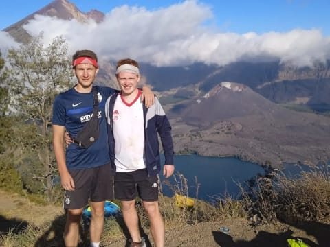 3-Day Mount Rinjani Trek via Senaru with Crater Rim Camping