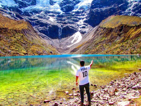 1-Day Humantay Lagoon Hike from Cusco with Salkantay Views
