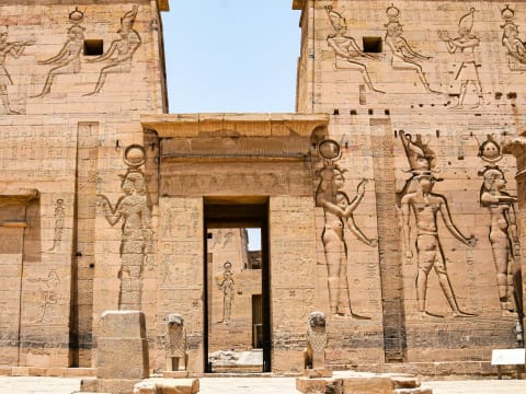 1-Day Luxor Temples Tour with Valley of the Kings and Hatshepsut