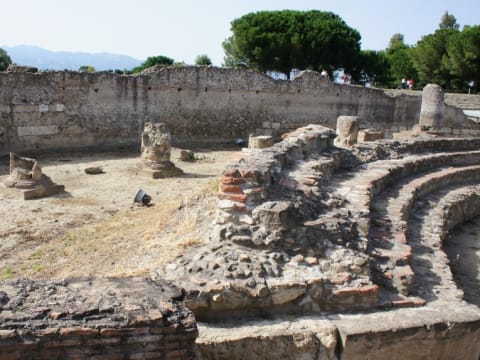 7-Day Calabria Tour from Cosenza to Tropea with Sila and Sybaris