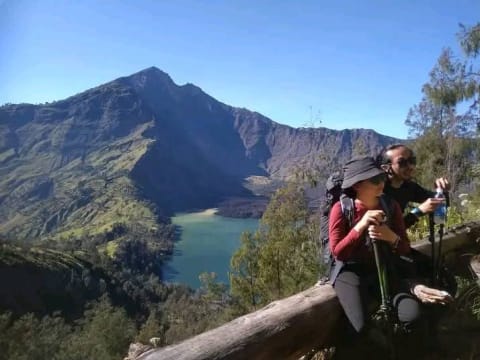 1-Day Mount Rinjani Trek to Senaru Crater Rim from Senaru Village