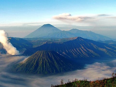 3-Day Bromo and Ijen Adventure from Surabaya with Blue Flame Trek