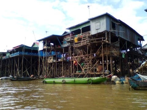 Full-Day Beng Mealea and Kampong Phluk Tour from Siem Reap