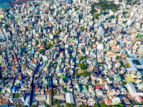 3-Hour Malé Walking Tour with Friday Mosque and Local Tea