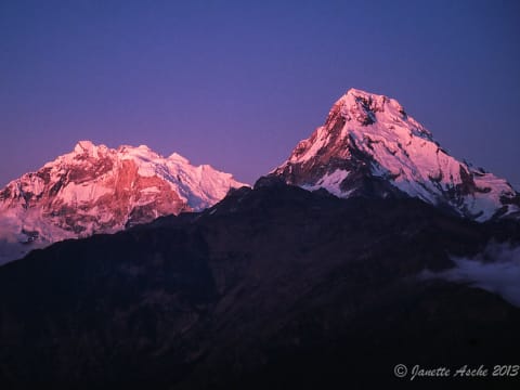 22-Day Annapurna Circuit Trek from Kathmandu with Poon Hill and Muktinath