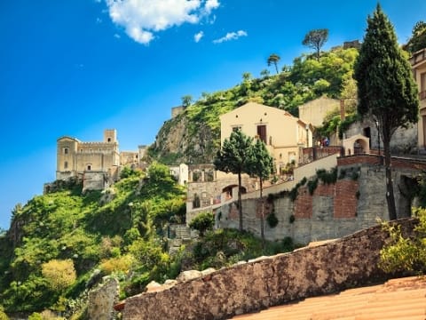 8-Hour Godfather Film Tour of Taormina and Savoca Villages