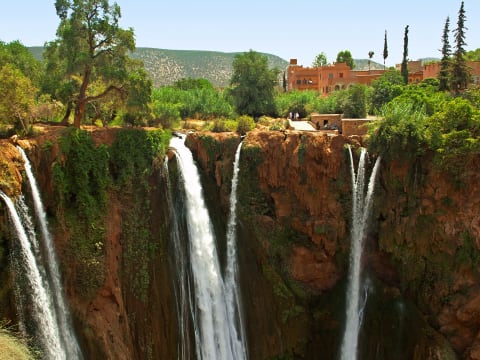 1-Day Ouzoud Waterfalls Tour from Marrakech with Imi-n-Ifri